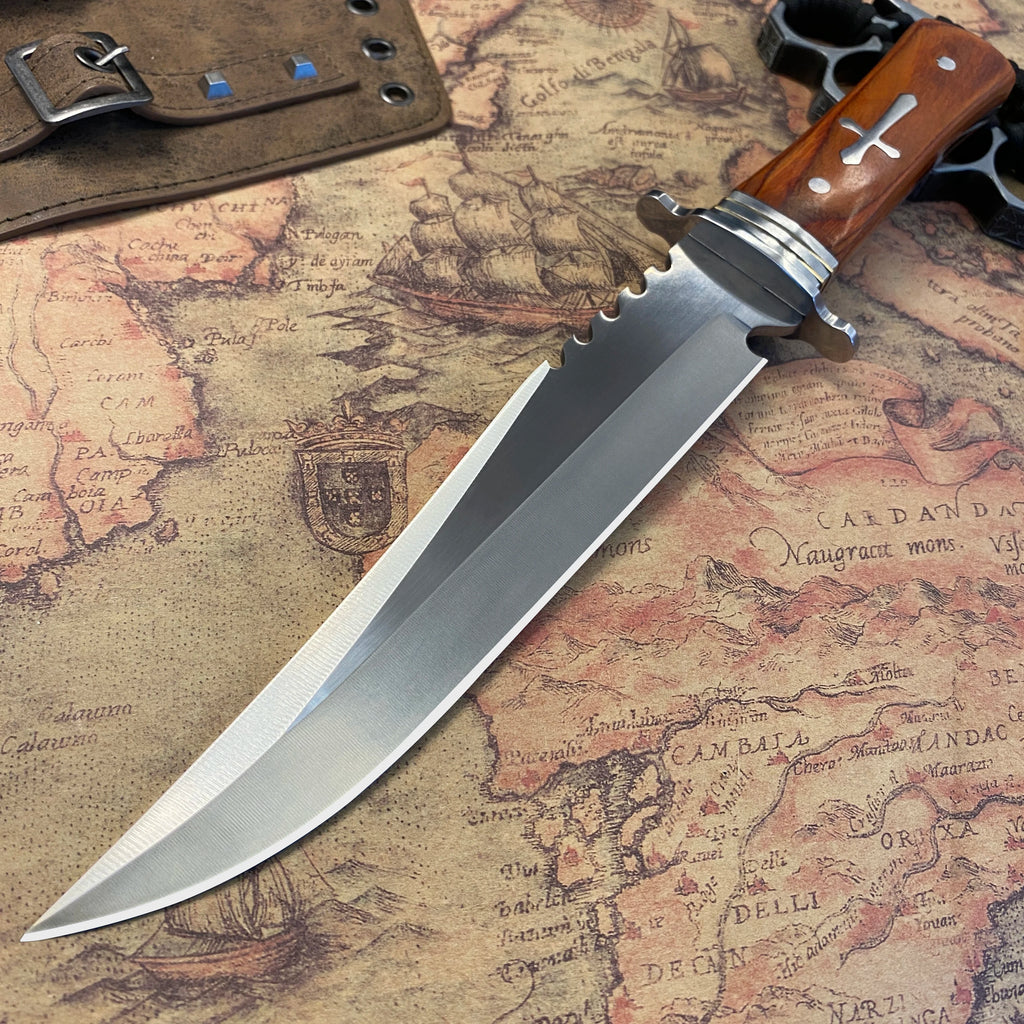 A survival/ Hunting knife